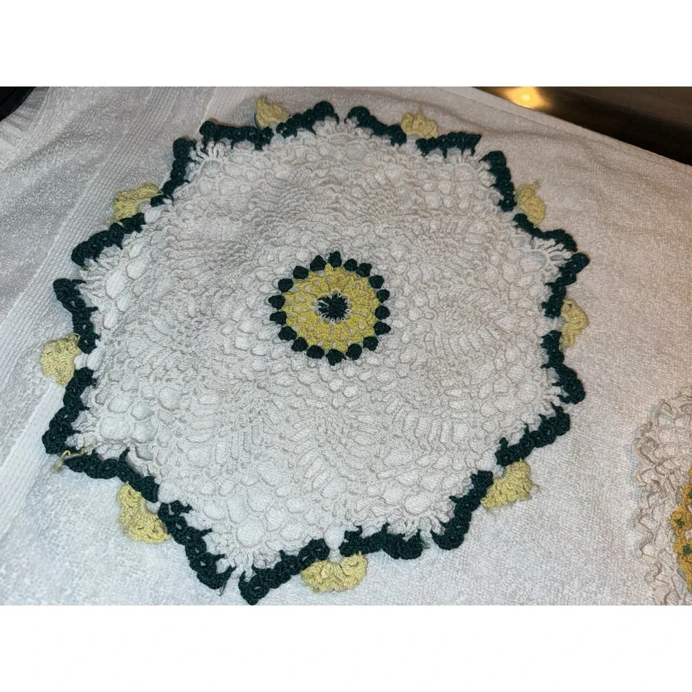 Vintage Doilies Lot Of‎ 2 White/Green/Yellow Handmade